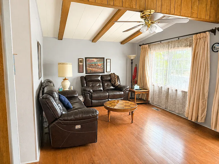 73297 Highland Springs Dr — Photo 2