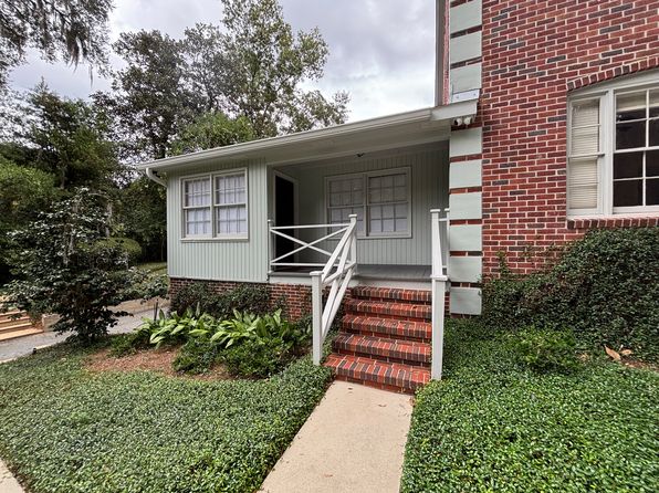 1117 Myers Park Dr #1