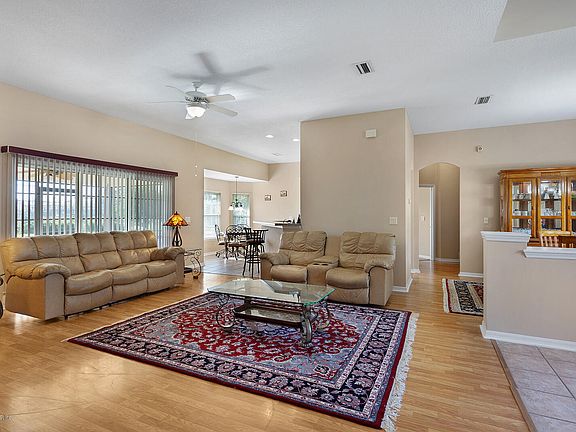 5th image of 14478 Chesham Ct