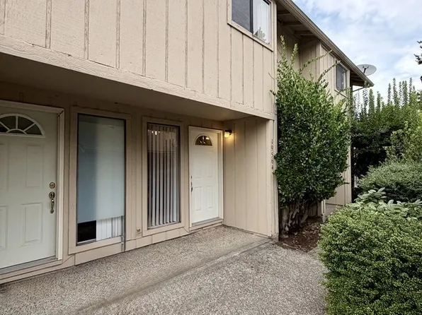 19564 NW Mahama Pl, Portland, OR 97229