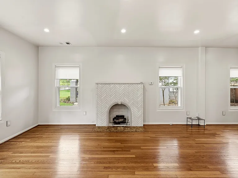 825 Thomasson Dr — Photo 6