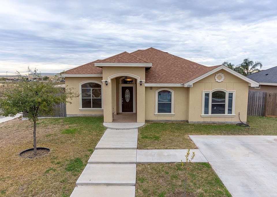 1st image of 1715 Anakaren Ln