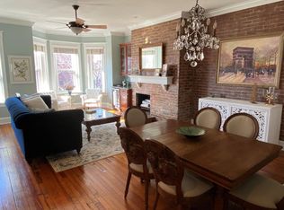 220 4th St SE APT 4, Washington, DC 20003