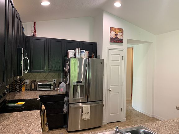 5th image of 7213 Wakeview Dr