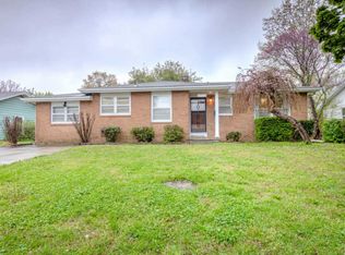 1640 E Latoka St, Springfield, MO 65804