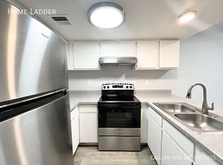 4957 S Park Ave #101, Tucson, AZ 85706