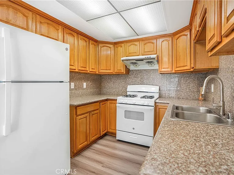 1717 S San Gabriel Blvd #G — Photo 6