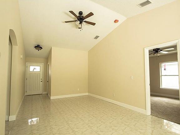 4th image of 2105 E Annona Ave