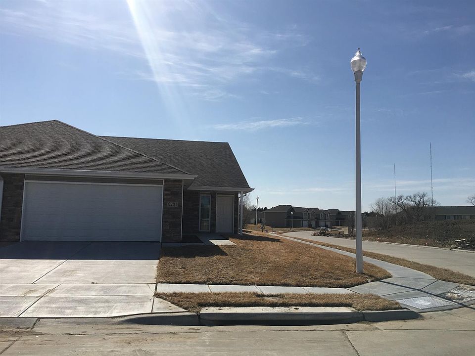 2nd image of 8201 Flintlock St