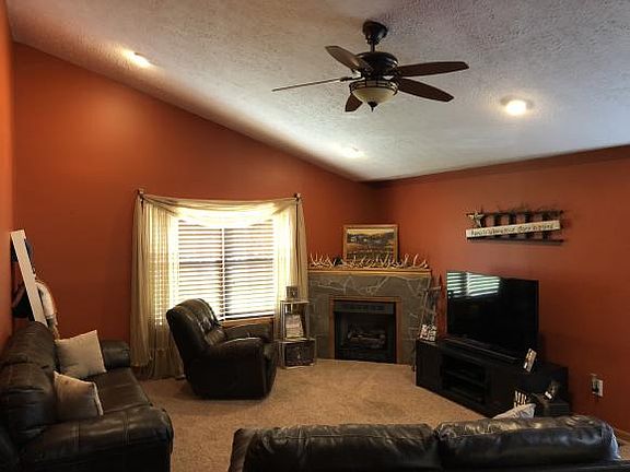 2nd image of 9046 Green Meadow Dr