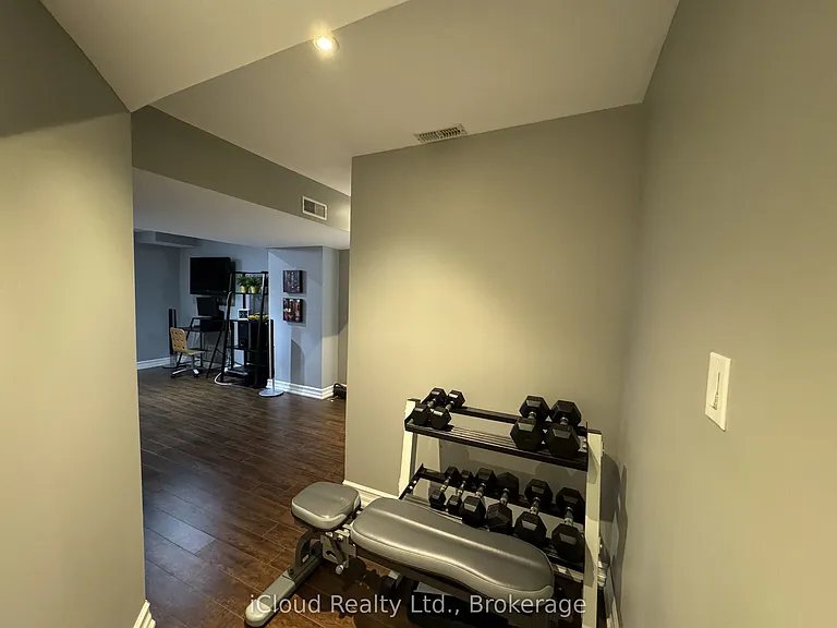 140 Duncan Ln — Photo 30