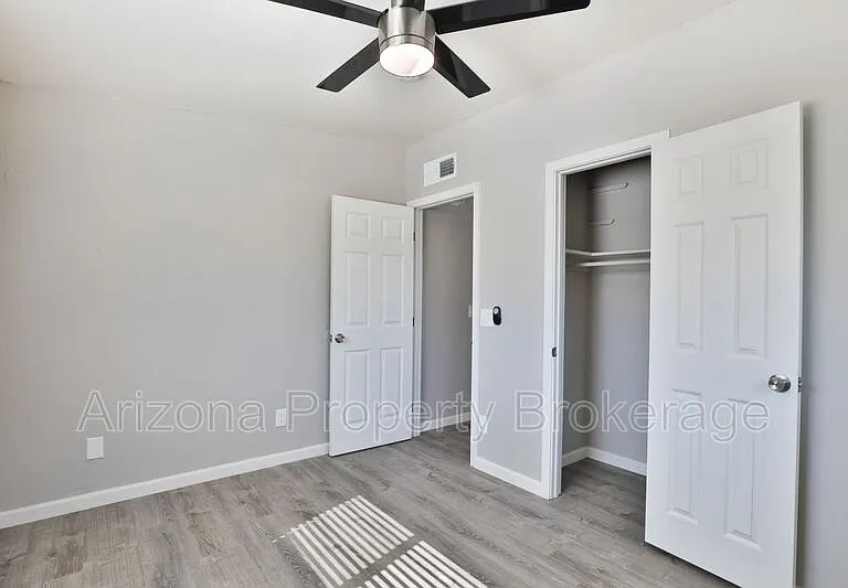 1538 E Pierce St #B — Photo 14