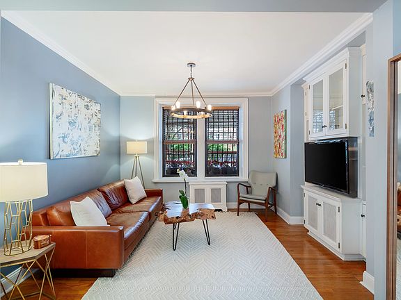 2nd image of 57 W 93rd St #1FG