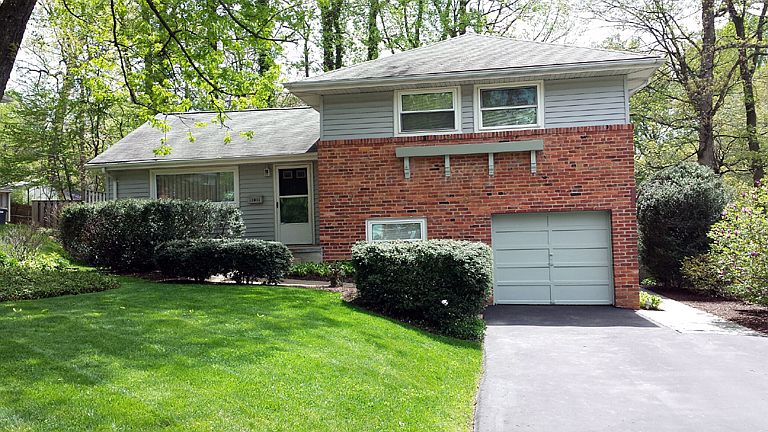 1st image of 10831 Charles Dr