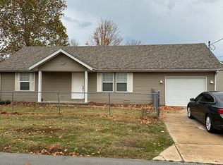 111 Barnard Ave, Rogersville, MO 65742