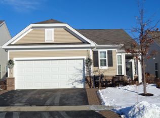 2907 Stoney Creek Dr, Elgin, IL 60124