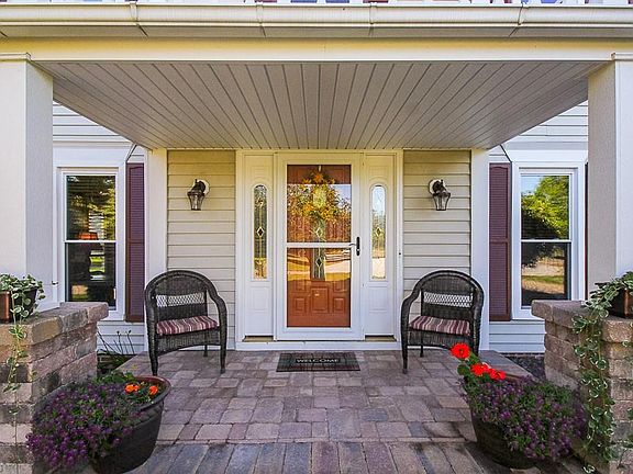 2nd image of 5633 Virginia Ct