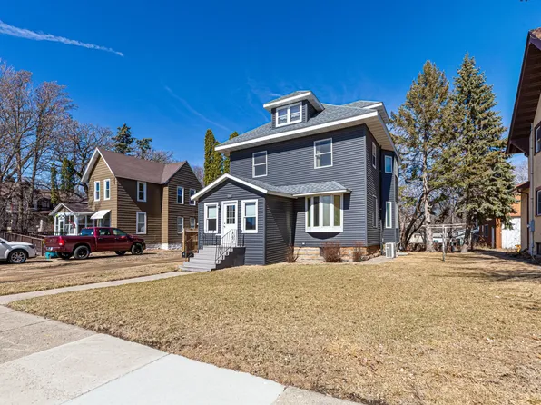 211 3rd Ave NE, Waseca, MN 56093