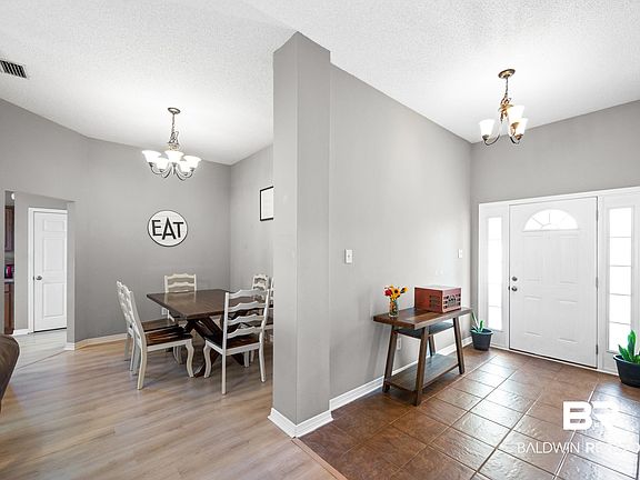 5th image of 1884 Kendall Ct
