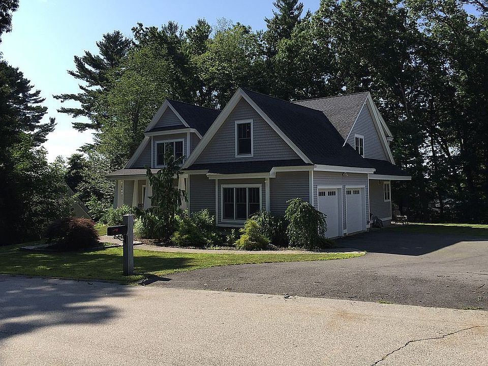2nd image of 22 Columbia Ave