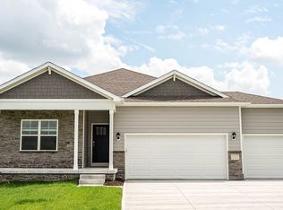 Neuville Plan, Pioneer View, Omaha, NE 68157