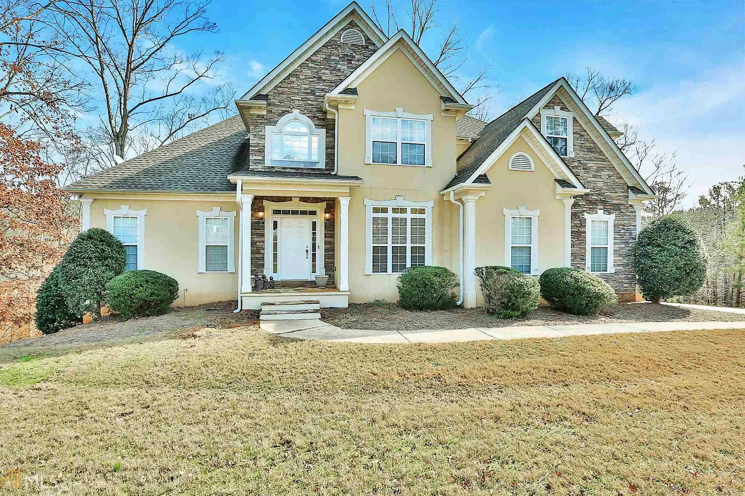 206 Brookstone Dr photo 1