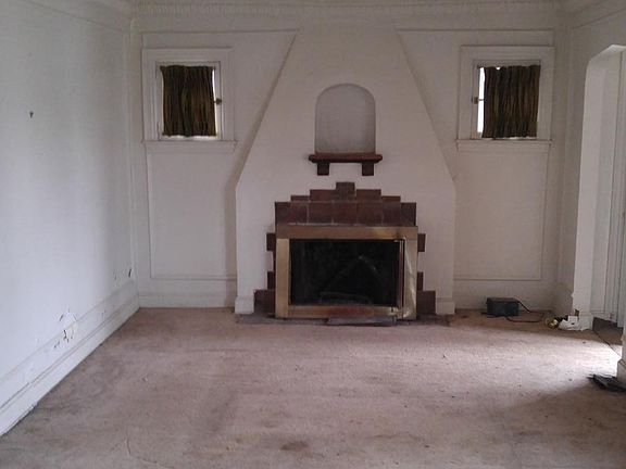5th image of 7336 Lydia Ave