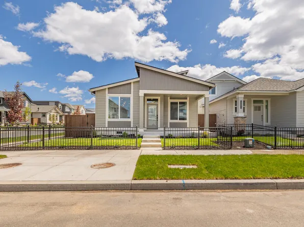 60896 SE Epic Pl, Bend, OR 97702