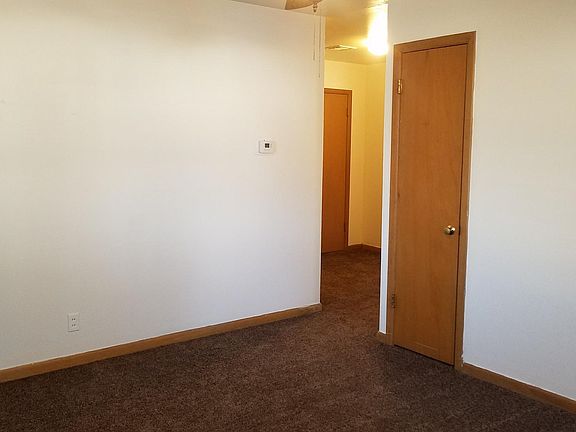 2nd image of 3604 N Redmond Ave