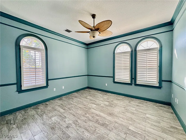 14370 McGregor Blvd — Photo 13