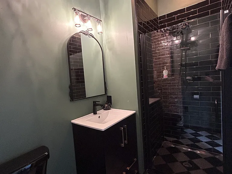 64 Hickory Ave — Photo 12