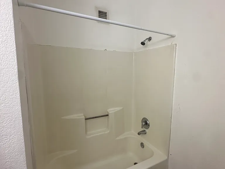 1620 E Cambridge Ave #6 — Photo 15