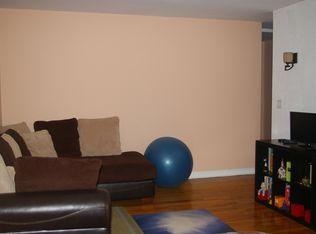 10534 65th Ave APT 4D, Forest Hills, NY 11375