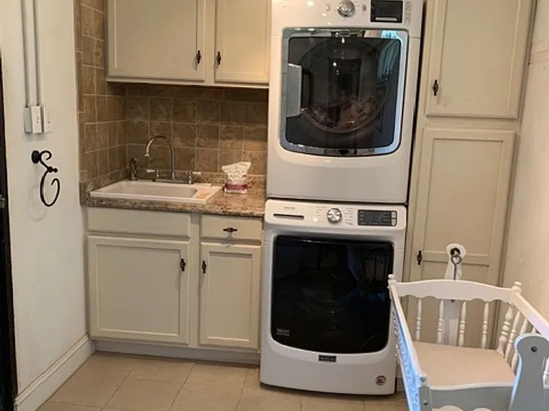 18635 Johnsons Pl — Photo 4