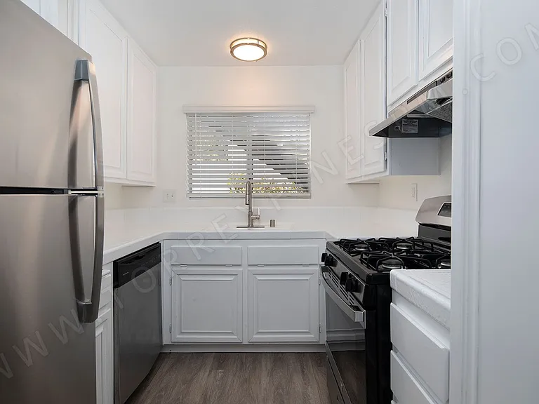 3706 Georgia St #3 — Photo 1