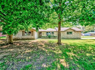 1614 May Ln, Bartlesville, OK 74006