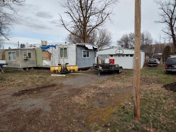 425 N 12th Ave, Elgin, OR 97827