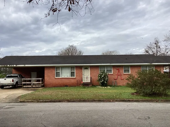 2700 17th Ave, Northport, AL 35476