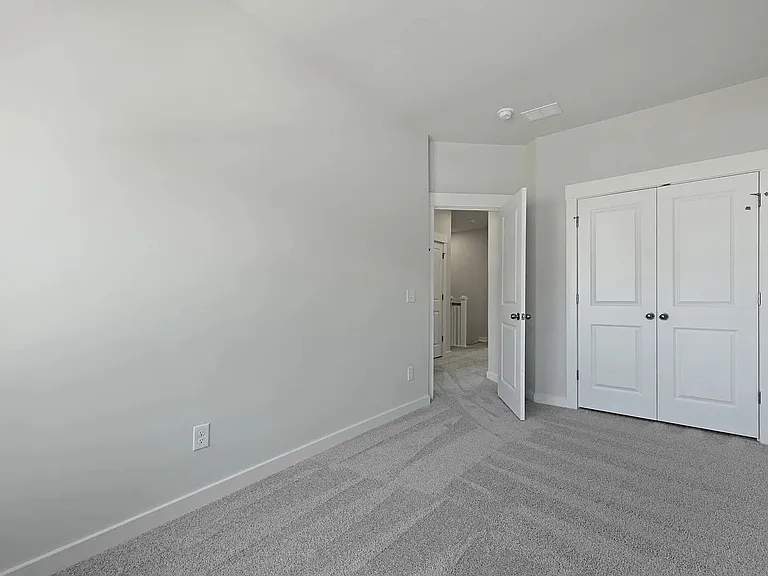 417 Talbot Dr — Photo 26
