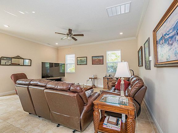 5th image of 7191 E Village Sq