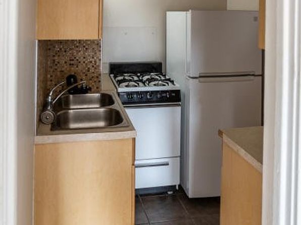 119 1/2 E Kalamazoo St APT 4