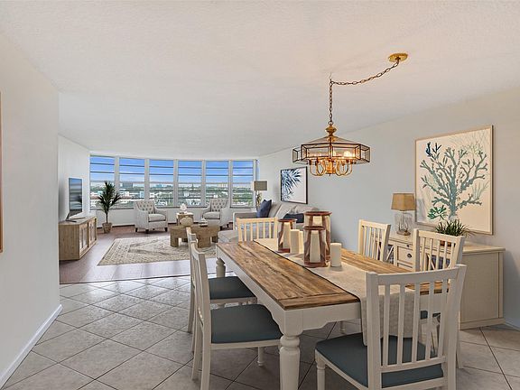 4th image of 3051 NE 48th Street #703