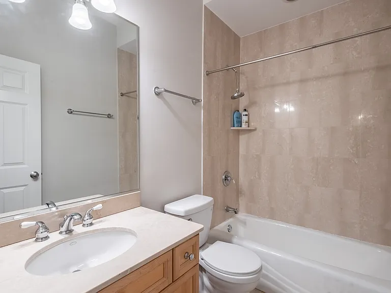 1134 W Fullerton Ave #3 — Photo 21