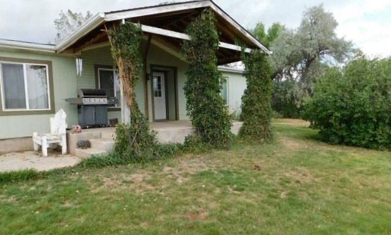 2nd image of 623 Esterbrook Rd
