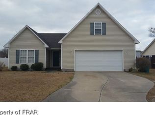 5300 Ahoskie Dr, Hope Mills, NC 28348