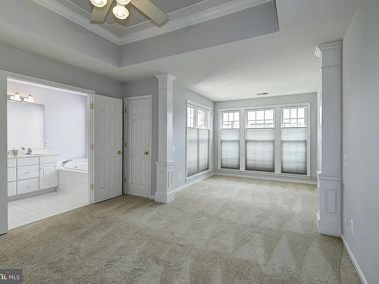 6325 Dunn Ct — Photo 20