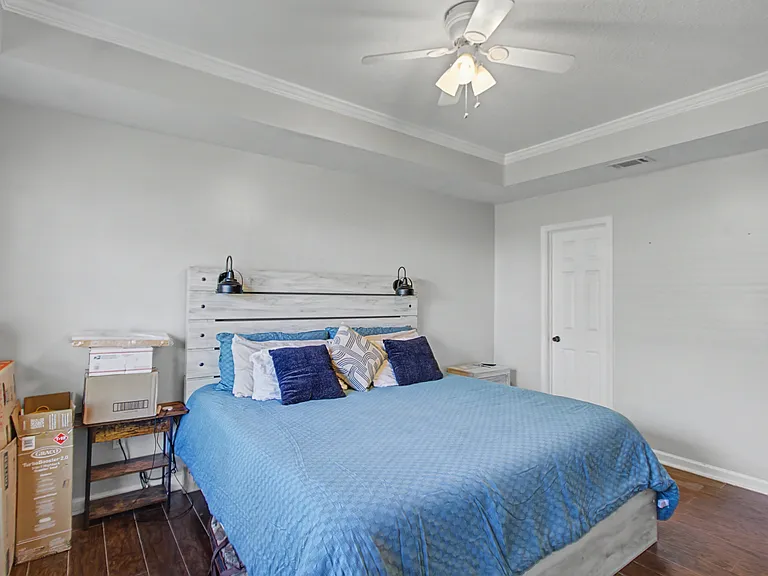 146 Auburn Cir — Photo 18