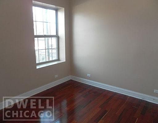 3rd image of 1706 W Farwell Ave #2BR
