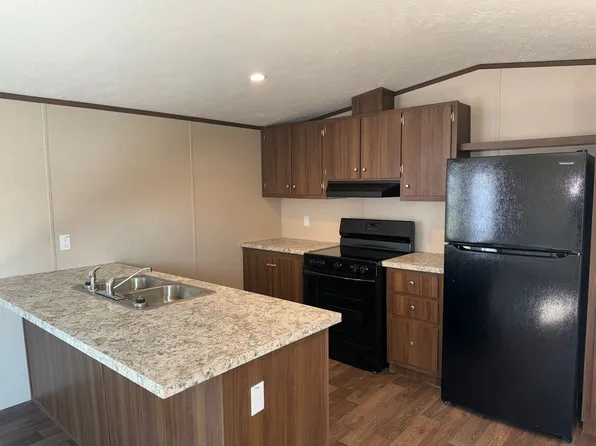 1007 Alexandria Rd SW, Jacksonville, AL