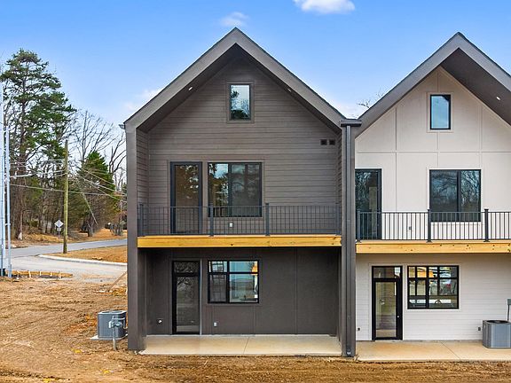 2nd image of 849 Vera Valley Way